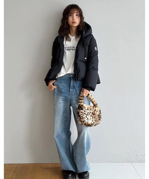 DRESSTERIOR（ドレステリア）の「【CLASSY.12月号掲載】フーデッドショートダウン（ダウンジャケット/コート・レディース・ブラック/ホワイト・38/36/34）」の6枚目の写真