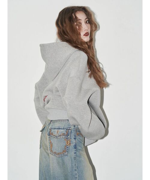 EVRIS（エヴリス）の「ポケットエンブロイダリーワイドデニムパンツ（デニムパンツ・レディース・インディゴブルー/ライトブルー・SMALL/MEDIUM）」の12枚目の写真