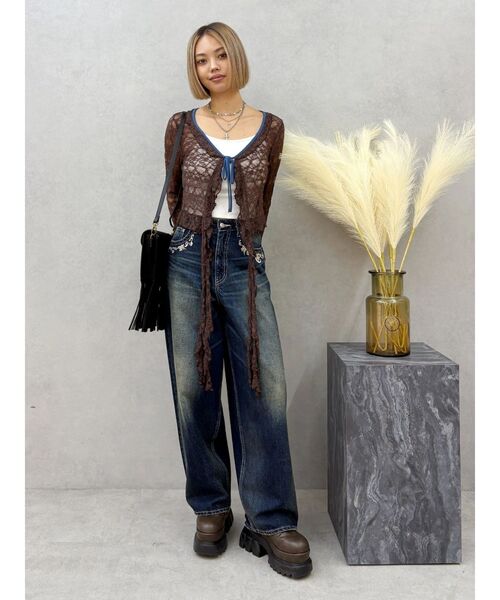 EVRIS（エヴリス）の「ポケットエンブロイダリーワイドデニムパンツ（デニムパンツ・レディース・インディゴブルー/ライトブルー・SMALL/MEDIUM）」の22枚目の写真