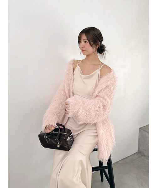 SNIDEL（スナイデル）の「サテンマーメイドキャミワンピース（ワンピース・レディース・アイボリー/ライトピンク/ネイビー・0/1）」の15枚目の写真