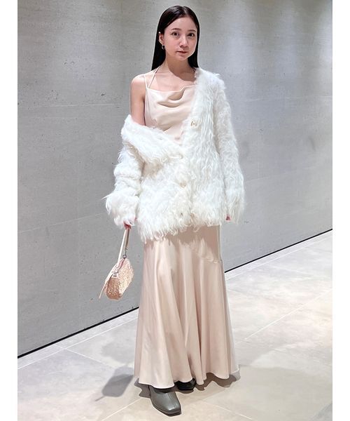 SNIDEL（スナイデル）の「サテンマーメイドキャミワンピース（ワンピース・レディース・アイボリー/ライトピンク/ネイビー・0/1）」の18枚目の写真