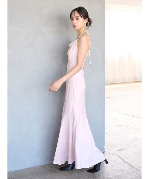 セール】サテンマーメイドキャミワンピース（ワンピース）｜SNIDEL