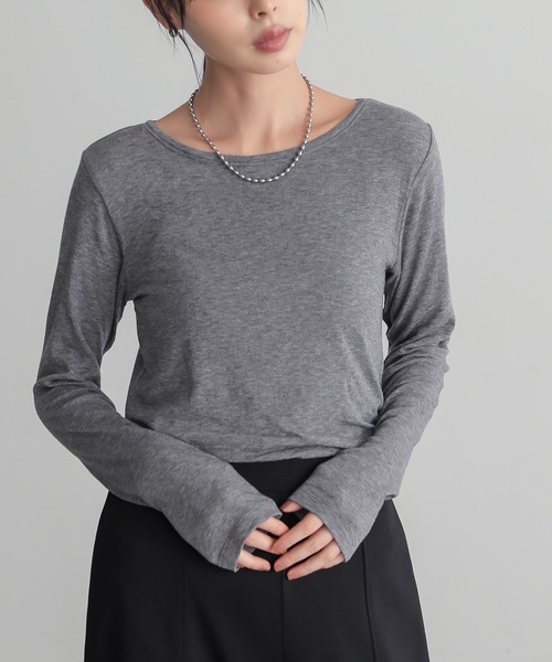 for/c(フォーシー)の「ウール混Uネックカットソー【サスティナブル】(Tシャツ/カットソー・レディース・ブラック/オフホワイト/チャコール・L/M/LL)」の3枚目の写真