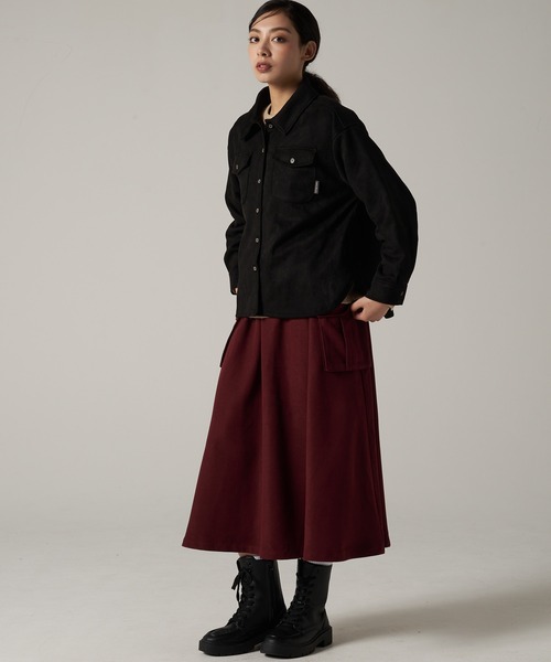 Eddie Bauer(エディーバウアー)の「スエード タッチ 長袖シャツ(シャツ/ブラウス・レディース・ブラウン/ベージュ/ブラック・L/XL/M/S)」の4枚目の写真