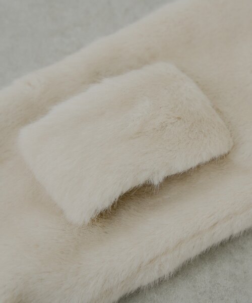 Chico（チコ）の「ファーティペット（マフラー・レディース・ベージュ/ブラウン/アイボリー・FREE）」の7枚目の写真