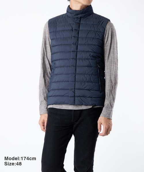 HERNO（ヘルノ）の「HERNO NUAGE DOWN VEST ヘルノ ニュアージュ ダウンベスト（ダウンベスト・メンズ・ブルー系1・48）」の2枚目の写真