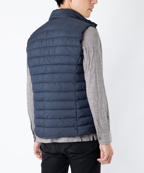 HERNO（ヘルノ）の「HERNO NUAGE DOWN VEST ヘルノ ニュアージュ ダウンベスト（ダウンベスト・メンズ・ブルー系1・48）」の4枚目の写真