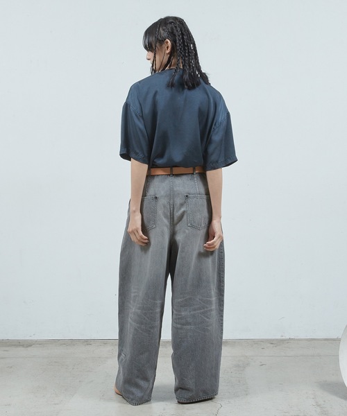 Dulcamara（ドゥルカマラ）の「デニムシンプル2タックワ イドPT（デニムパンツ・メンズ・インディゴブルー/ブラック・0/1/2）」の8枚目の写真