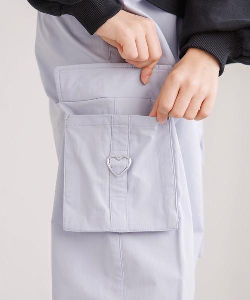 coca（coca）（コカ）の「【DAILY WARM】 キッズ　裏微起毛ハートカーゴパンツ（カーゴパンツ・キッズ・ラベンダー/ブラック・120/130/140/150）」の8枚目の写真