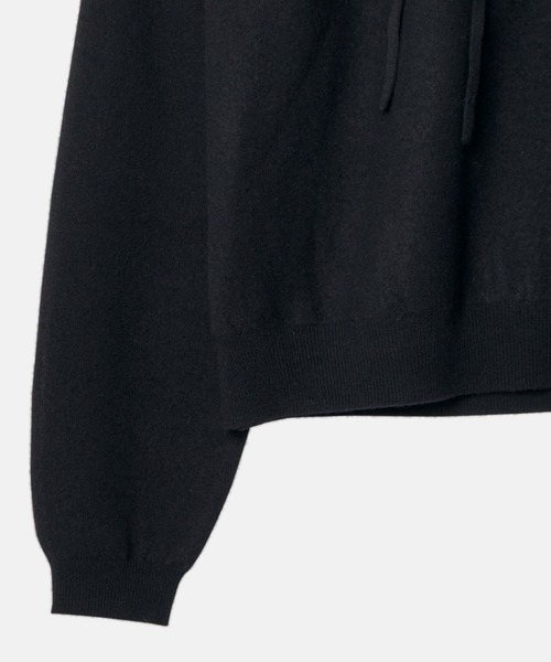 LE CIEL BLEU（ルシェルブルー）の「ギャザードネックラインプルオーバー / Gathered Neckline Pullover（ニット/セーター・レディース・チャコールグレー/ブラック・36）」の7枚目の写真