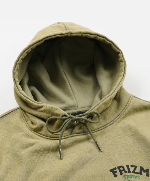 FRIZMWORKS（フリズムワークス）の「TROPHY PULLOVER HOODY _ MUSTARD（パーカー・メンズ・その他・SMALL/MEDIUM/LARGE/X-LARGE）」の3枚目の写真