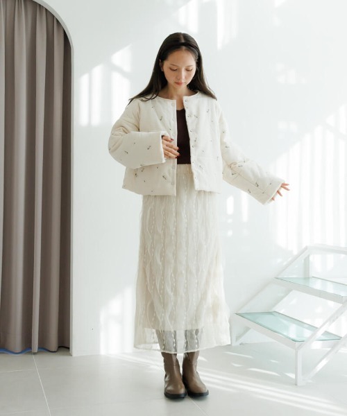 flower（フラワー）の「フラッフィーチュールスカート（スカート・レディース・アイボリー/ブラック・FREE）」の11枚目の写真