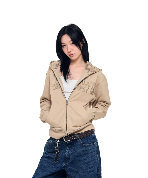 AAKAM(アーカム)の「Contrast Patch Zip-Up Hoodie (Beige)(パーカー・レディース・その他・1/2)」の4枚目の写真