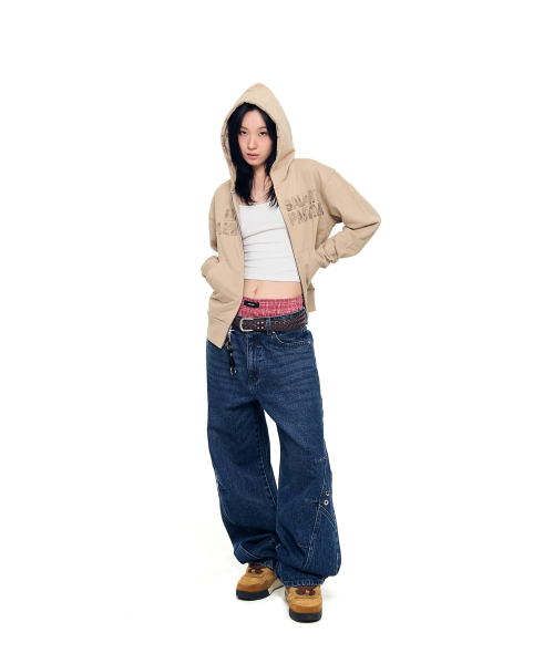 AAKAM(アーカム)の「Contrast Patch Zip-Up Hoodie (Beige)(パーカー・レディース・その他・1/2)」の5枚目の写真