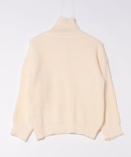 Ritzy(リッツィー)の「トグルボタン スタンドカラーケッブル編みニットトップス(ニット/セーター・レディース・アイボリー/ブラック・FREE)」の5枚目の写真