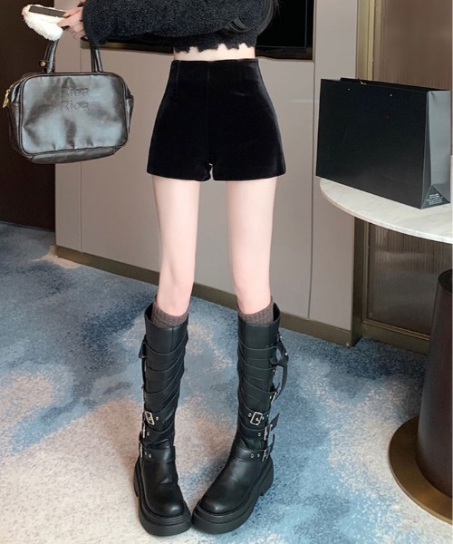 kirakiraShop（キラキラショップ）の「ベロアタッチ ハイウエスト ショート パンツ（その他パンツ・レディース・ブラウン/ブラック・M/S/L）」の19枚目の写真