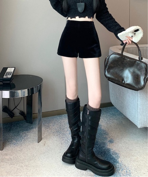 kirakiraShop（キラキラショップ）の「ベロアタッチ ハイウエスト ショート パンツ（その他パンツ・レディース・ブラウン/ブラック・M/S/L）」の14枚目の写真