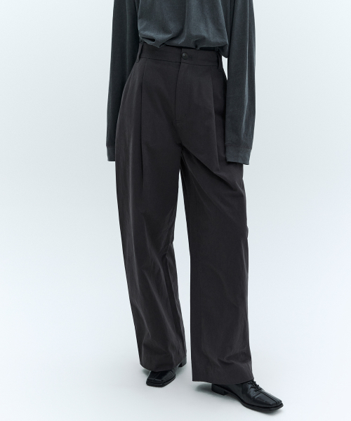 CITYBREEZE(シティブリーズ)の「コットンカーブドワンタックパンツ_CHARCOAL(その他パンツ・レディース・チャコール・SMALL/MEDIUM)」の1枚目の写真