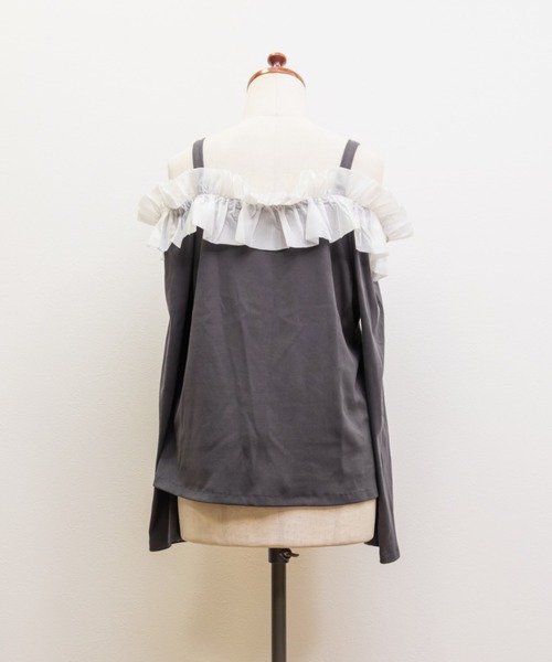 CLETTE(クレット)の「CLETTEオリジナルフリルオフショルリブトップス(Tシャツ/カットソー・レディース・オフホワイト/チャコールグレー/ブラック・LL/3L/4L)」の17枚目の写真