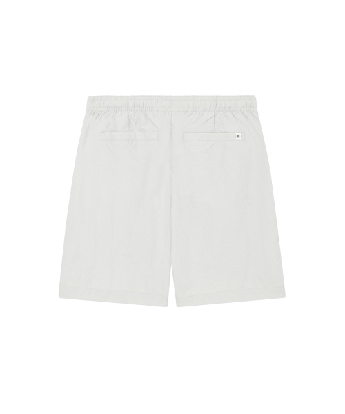 COVERNAT(カバーナット)の「レギュラーイージーナイロンショーツライトグレー(その他パンツ・レディース・その他・SMALL/MEDIUM/LARGE/X-LARGE/XX-LARGE/X-SMALL)」の3枚目の写真