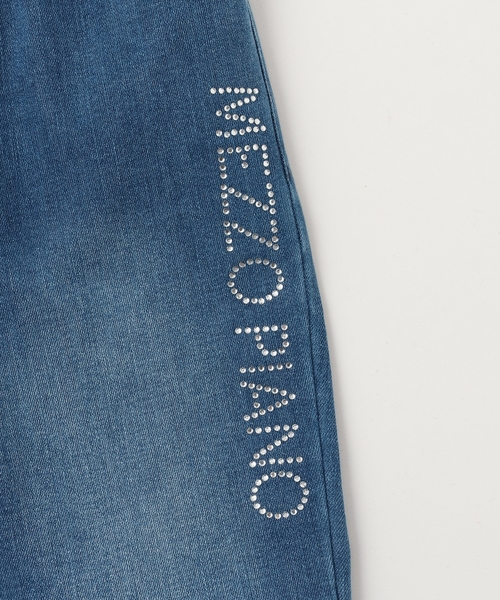 mezzo piano(メゾピアノ)の「ラインストーンロゴ フレアデニムロングパンツ(デニムパンツ・キッズ・チャコール/ブルー・130cm/110cm/120cm/140cm)」の7枚目の写真