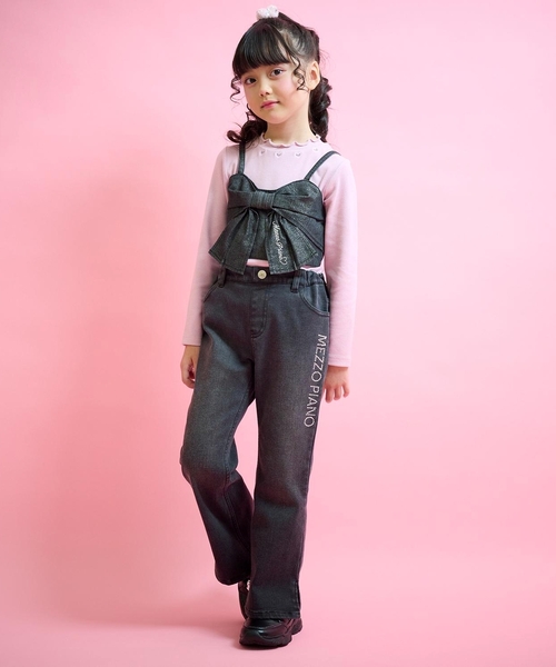 mezzo piano(メゾピアノ)の「ラインストーンロゴ フレアデニムロングパンツ(デニムパンツ・キッズ・チャコール/ブルー・130cm/110cm/120cm/140cm)」の16枚目の写真