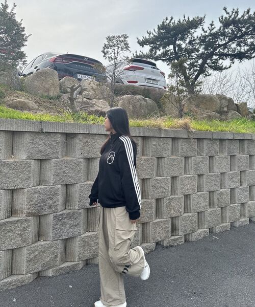 ARI（アリ）の「A RIBBON TRACK TOP / BLACK（ナイロンジャケット・レディース・ブラック・FREE）」の10枚目の写真