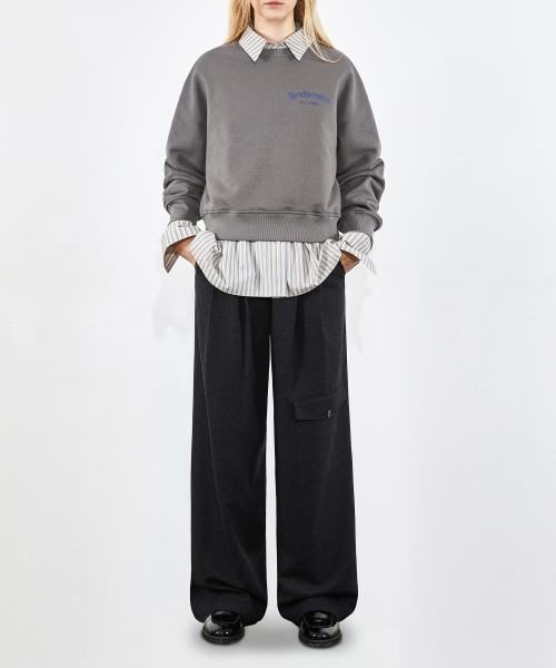 VOYONN(ボヨン)の「オーバーサイズストライプ軽量コットンシャツベージュ0070(シャツ/ブラウス・レディース・Beige・LARGE/MEDIUM)」の2枚目の写真