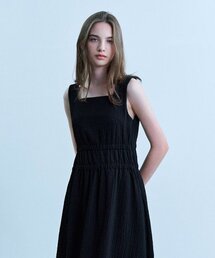 ADAUL（アダウル）の「ヘムミドルシャーリングスリーブレスロングワンピース - ブラック（ワンピース）」