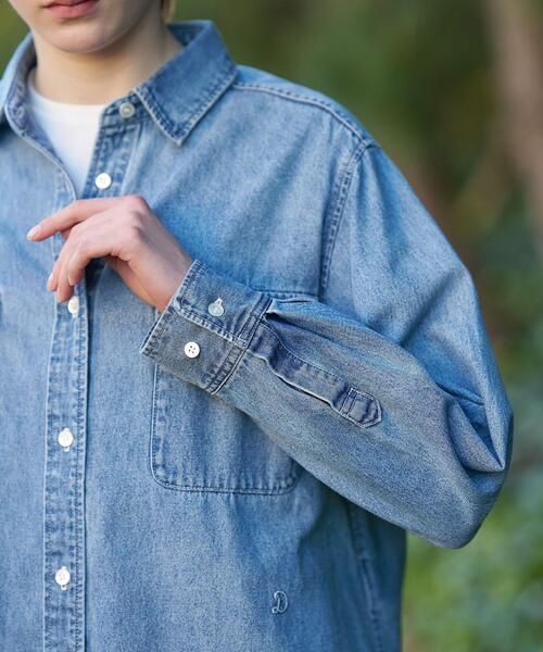 DRESSTERIOR（ドレステリア）の「【ウォッシャブル/羽織りにも】ライトオンスデニムシャツ（シャツ/ブラウス・レディース・ブルー・34/36/38）」の11枚目の写真