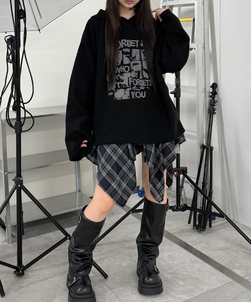 Figments（フィグメンツ）の「パンクプリントニットパーカー（パーカー・レディース・グレー/ブラック・FREE）」の8枚目の写真