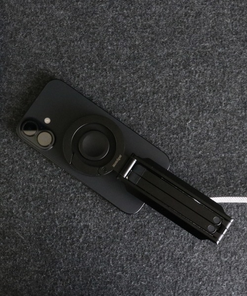 MaGdget(マジェット)の「〈MaGdget/マジェット〉Carabiner Stand/カラビナスタンド(スマホグッズ・メンズ・ブラック・ONE SIZE)」の17枚目の写真