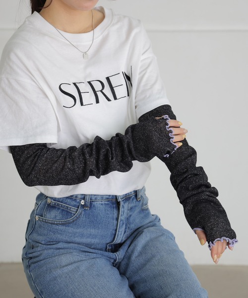 ALTROSE（アルトローズ）の「アームカバー UV対策 ラメ シアー 手袋（アームカバー・レディース・イエロー/ブラック/ブルー・FREE）」の10枚目の写真
