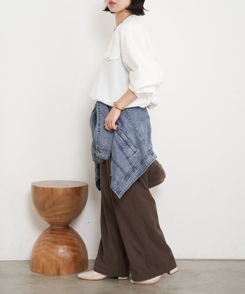 Jena espace merveilleux（ジェナ　エスパスメルヴェイユ）の「【1枚で様になる／ラクチン綺麗】フハク切替ダンボールカットソー（Tシャツ/カットソー・レディース・グレー/オフホワイト/ベージュ・FREE）」の6枚目の写真