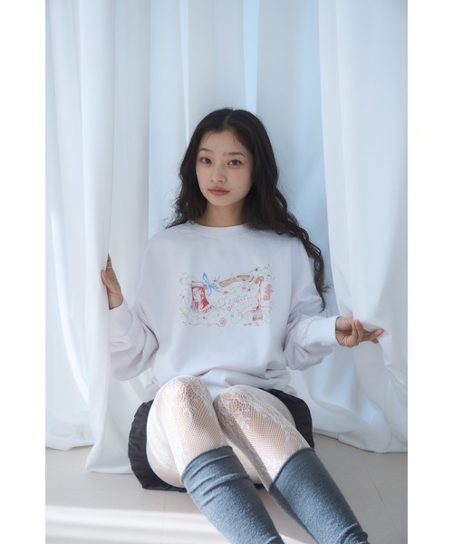 Smyeon(スミョン)の「Graphic crewneck sweat tops/グラフィックプリントクルーネックスウェット(スウェット・レディース・ホワイト/グレー・FREE)」の5枚目の写真