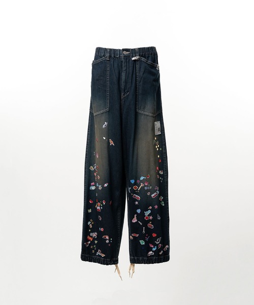 Maison MIHARA YASUHIRO（メゾンミハラヤスヒロ）の「Kids Sticker Printed Baker Denim Pants（デニムパンツ・メンズ・ブラック/インディゴブルー・46/44）」の2枚目の写真