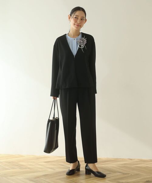 Green　Parks（グリーンパークス）の「O.きれいシルエットテーパードパンツ（その他パンツ・レディース・ライトベージュ/ブラック/ネイビー/ホワイト系その他2/サックスブルー・M/L）」の16枚目の写真