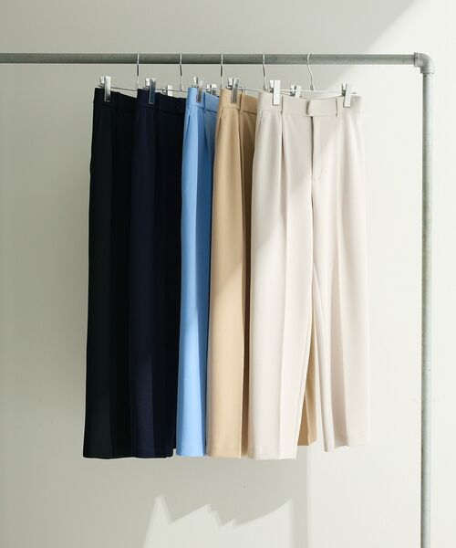 Green　Parks（グリーンパークス）の「O.きれいシルエットテーパードパンツ（その他パンツ・レディース・ライトベージュ/ブラック/ネイビー/ホワイト系その他2/サックスブルー・M/L）」の21枚目の写真