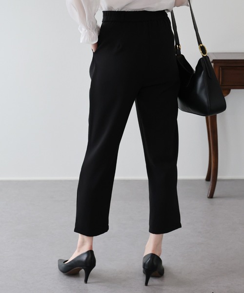 BLUEEAST（ブルーイースト）の「スリムテーパードパンツ（スラックス・レディース・ブラック/グレー・MEDIUM）」の13枚目の写真