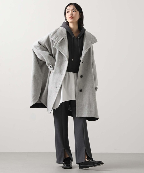 Gready Brilliant（グレディブリリアン）の「裏起毛セミフレア（デニムパンツ・レディース・アイボリー/チャコールグレー・36/38）」の14枚目の写真