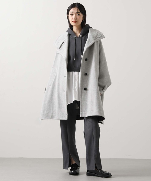 Gready Brilliant（グレディブリリアン）の「裏起毛セミフレア（デニムパンツ・レディース・アイボリー/チャコールグレー・36/38）」の11枚目の写真