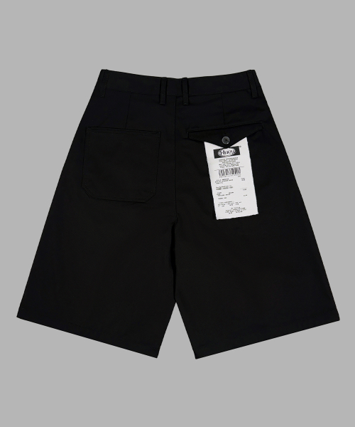 HUEY(ヒューイ)の「Receipt Pin-Tuck Bermuda Pants Black(その他パンツ・メンズ・ブラック・FREE)」の1枚目の写真