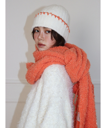 MEENDERI（ミーンデリ）の「BOUCLE STITCH BEANIE - WHITE（ニットキャップ/ビーニー）」