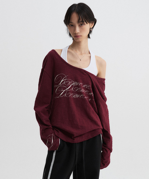 DNSR WOMEN(ディーエヌエスアールウーマン)の「ルーズフィットシャーリングロングスリーブバーガンディ(Tシャツ/カットソー・レディース・その他・ONE SIZE)」の2枚目の写真