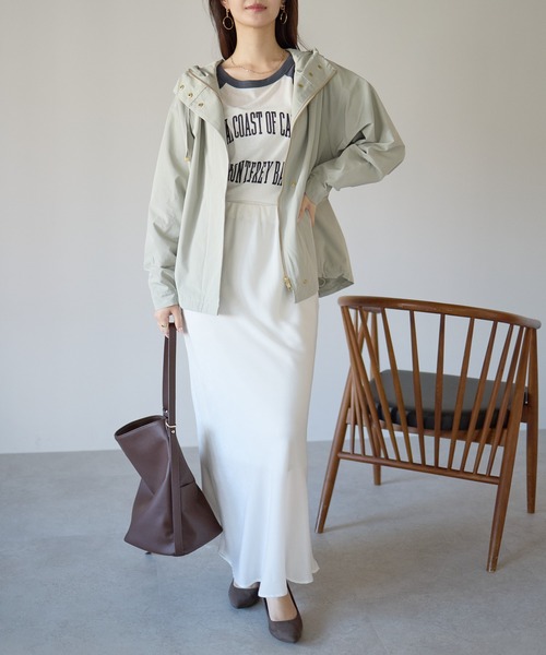 PREFERIR(プレフェリール)の「【大人きれいめ】撥水加工 スプリングパーカー(マウンテンパーカー・レディース・ブラック/ネイビー/キャメル/ライトグリーン・FREE)」の15枚目の写真