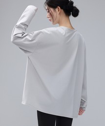 【吸汗素材/伸縮性あり】肌さわりの良い綿混生地。長袖 ドロップショルダー チュニック風 オーバーサイズ アシメ ヨガ トップス レディース[トレーニングウェア/ジムウェア/ピラティスウェア]