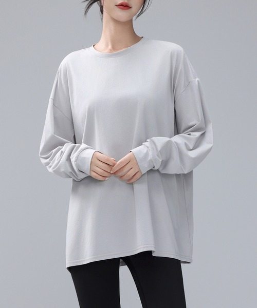HYSSHOP（エイチワイエスショップ）の「【吸汗素材/伸縮性あり】肌さわりの良い綿混生地。長袖 ドロップショルダー チュニック風 オーバーサイズ アシメ ヨガ トップス レディース[トレーニングウェア/ジムウェア/ピラティスウェア]（その他トップス・レディース・ホワイト/ブラック/グレー/ダークグレー/ミント/ピンク・FREE）」の18枚目の写真