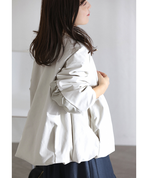 La TOTALITE（ラトータリテ）の「【洗える】中綿バルーンブルゾン（ブルゾン・レディース・ホワイト/チャコールグレー・FREE）」の14枚目の写真