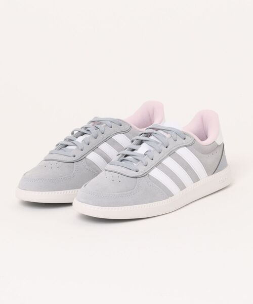 adidas(アディダス)の「【adidas】BREAKNET SLEEK SUEDE(スニーカー・レディース・シルバー・24.5cm/24.0cm/23.5cm/23.0cm/25.0cm)」の1枚目の写真