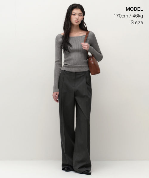 MUSINSA STANDARD WOMAN（ムシンサスタンダードウーマン）の「ウィメンズワイドリブスリムオフショルダーニット[ミディアムグレー]（ニット/セーター・レディース・その他・SMALL/MEDIUM/LARGE/X-SMALL）」の2枚目の写真